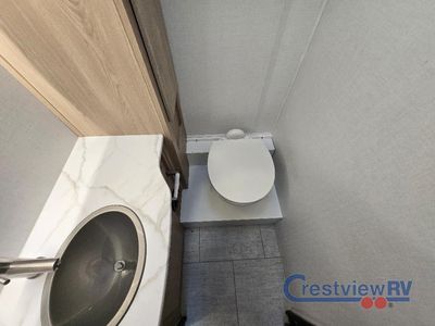 2026 Coachmen RV Leprechaun - Photo 31