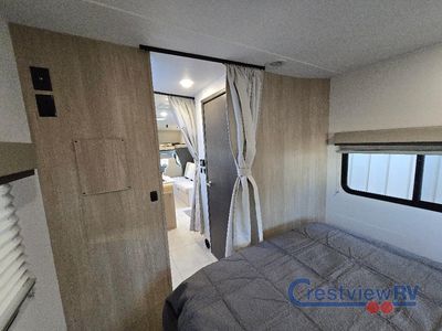 2026 Coachmen RV Leprechaun - Photo 33