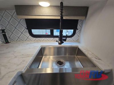 2024 Dutchmen RV Astoria - Photo 17