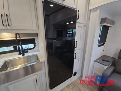 2024 Dutchmen RV Astoria - Photo 20
