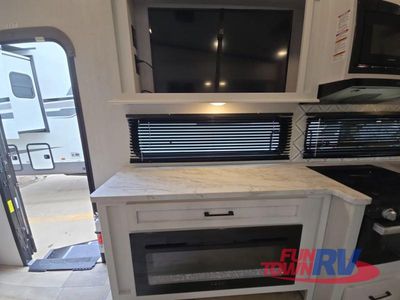 2024 Dutchmen RV Astoria - Photo 26