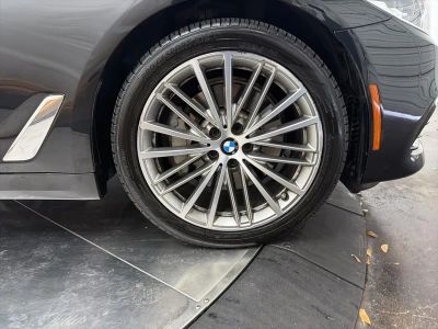 2020 BMW 5 Series - Photo 9