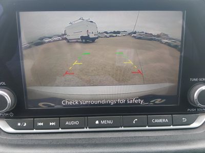 2024 Nissan Rogue — photo 16 view