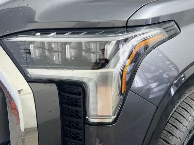 2026 Toyota Tundra 4WD — photo 9 view