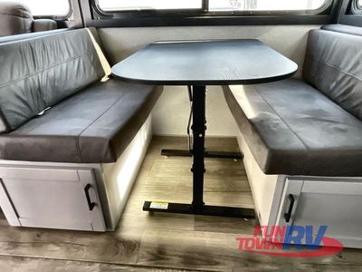 2026 Jayco Jay Feather SL - Photo 31