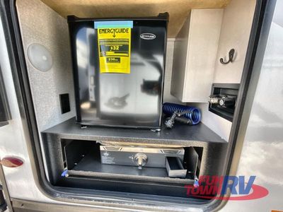 2026 Jayco Jay Feather SL - Photo 12