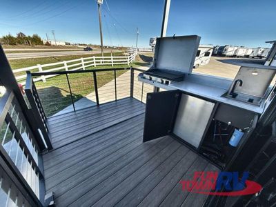 2025 Forest River RV Salem Grand Villa - Photo 15