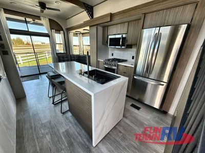 2025 Forest River RV Salem Grand Villa - Photo 18