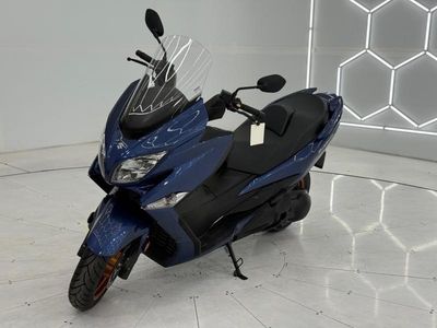 2026 Suzuki Burgman 400 - Photo 2