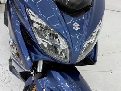 2026 Suzuki Burgman 400 - Photo 15