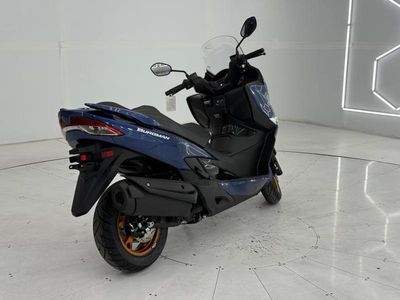 2026 Suzuki Burgman 400 - Photo 5
