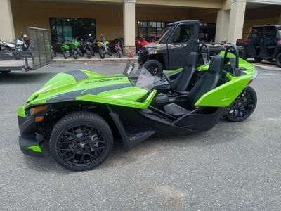 2025 Polaris Slingshot Slingshot SL AutoDrive Liquid Lime - Photo 13