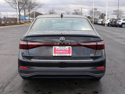 2025 Volkswagen Jetta - Photo 6