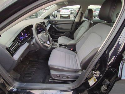 2025 Volkswagen Jetta - Photo 8