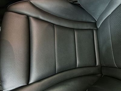 2022 Mercedes-Benz GLC - Photo 17