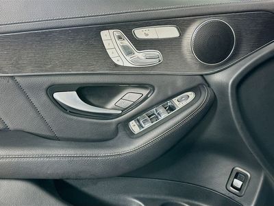 2022 Mercedes-Benz GLC - Photo 15