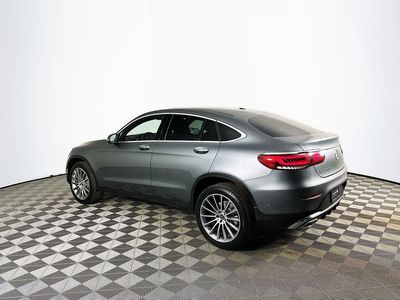 2022 Mercedes-Benz GLC - Photo 4
