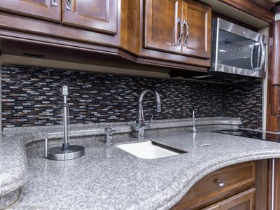 2014 American Coach American Heritage 45N - Photo 12
