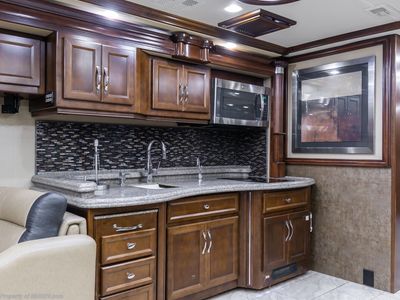 2014 American Coach American Heritage 45N - Photo 10