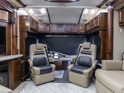 2014 American Coach American Heritage 45N - Photo 4