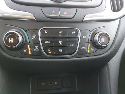 2024 Chevrolet Equinox — photo 17 view