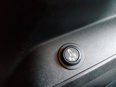 2024 Chevrolet Equinox — photo 18 view