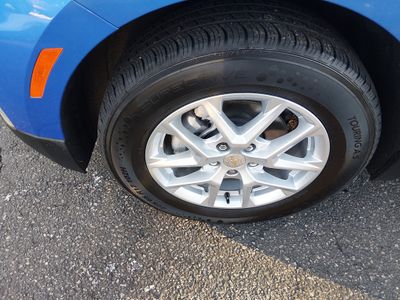2024 Chevrolet Equinox — photo 10 view