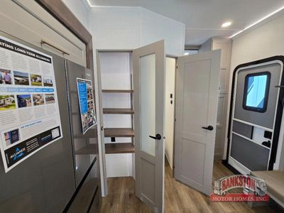 2026 Paradigm 370FB - Photo 16