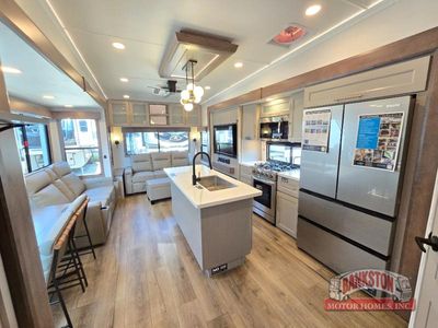 2026 Paradigm 370FB - Photo 7