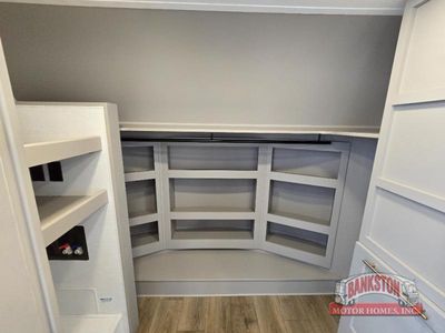 2026 Paradigm 370FB - Photo 41