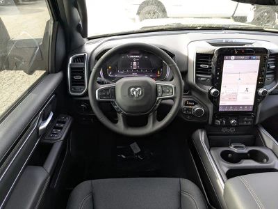 2026 Ram 1500 — photo 16 view