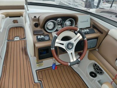 2016 Crownline Eclipse E4 XS — photo 8 view