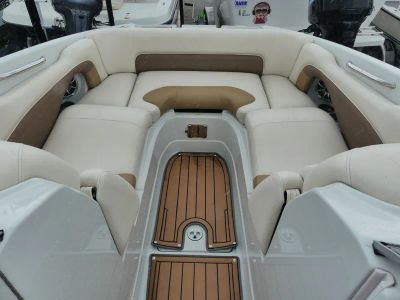 2016 Crownline Eclipse E4 XS — photo 12 view