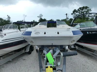2016 Crownline Eclipse E4 XS — side profile view