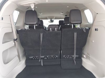 2023 Chrysler Pacifica — photo 11 view