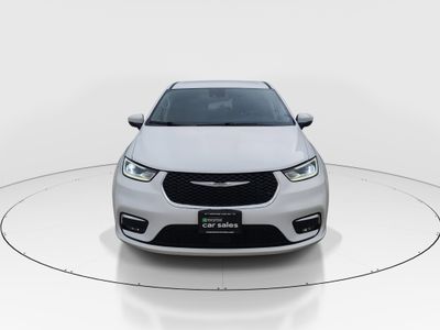 2023 Chrysler Pacifica — side profile view