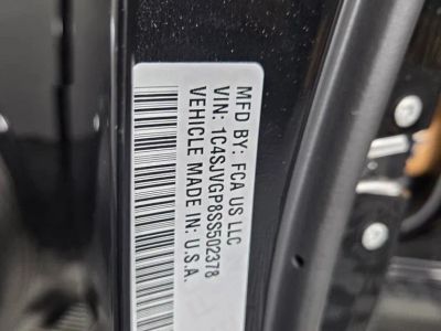 2025 Jeep Grand Wagoneer — photo 24 view