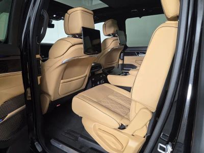 2025 Jeep Grand Wagoneer — photo 27 view