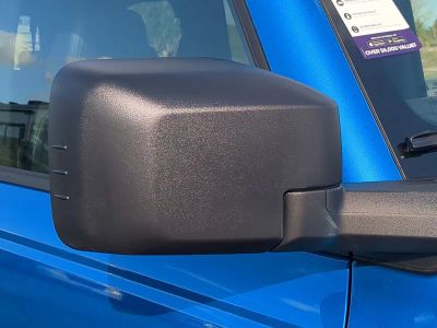 2025 Ford Bronco — photo 12 view