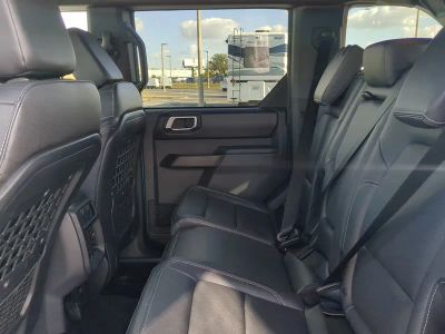 2025 Ford Bronco — photo 15 view