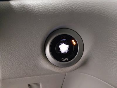 2020 Chrysler Voyager - Photo 17