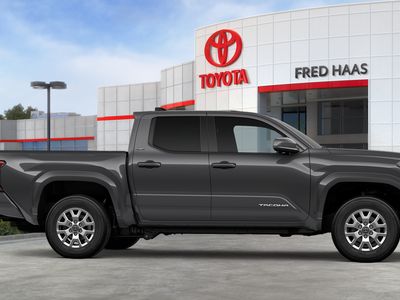 2026 Toyota Tacoma - Photo 15