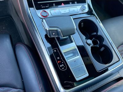 2024 Audi RS Q8 - Photo 15
