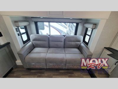2025 Jayco North Point - Photo 17
