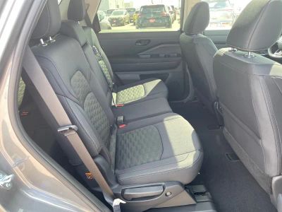 2026 Nissan Pathfinder — photo 20 view