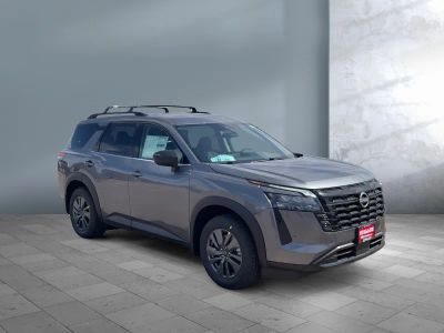 2026 Nissan Pathfinder — photo 8 view