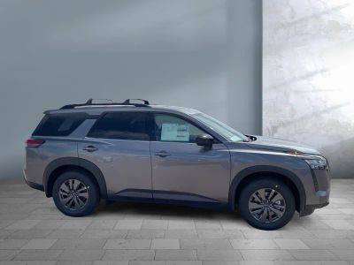 2026 Nissan Pathfinder — photo 7 view
