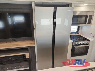 2026 Coachmen RV Chaparral - Photo 27