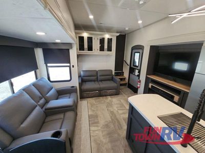 2026 Coachmen RV Chaparral - Photo 33
