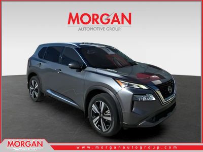 2022 Nissan Rogue SL in Gray — front three-quarter view